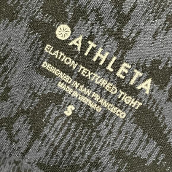 Athleta Elation Textured Tight - Frosted Floral Black/Blue - Small - Picture 10 of 15